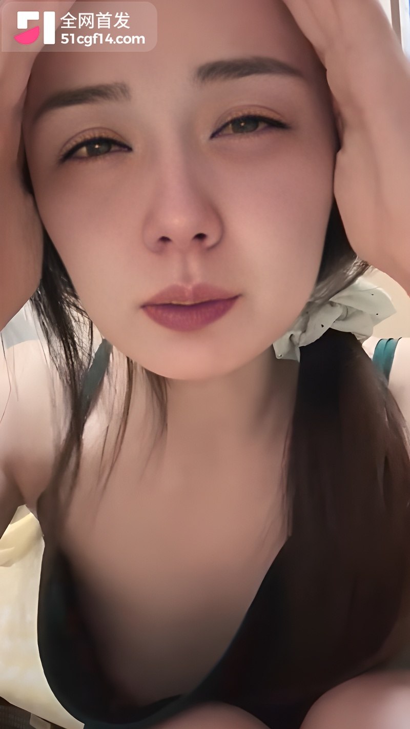 抖音网红走光3
