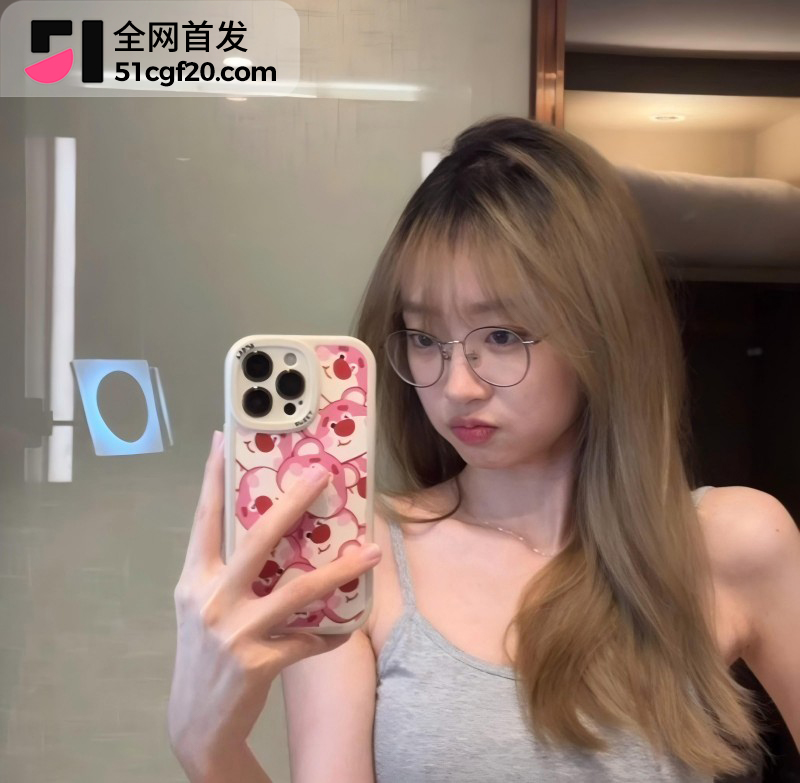 抖音网红Pa9amas刘仲贤闪婚王元君9