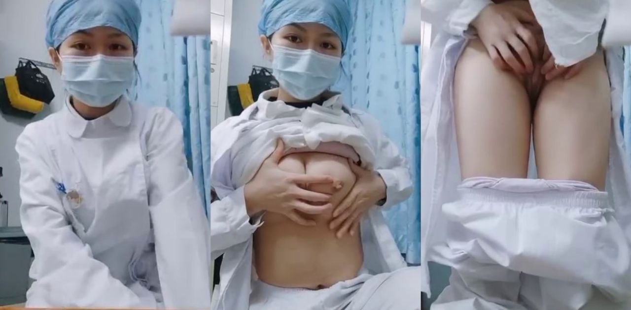 性感小护士在线自拍 值班宿舍自慰 粉嫩双乳肥美嫩鲍 这性瘾得是有多强啊！