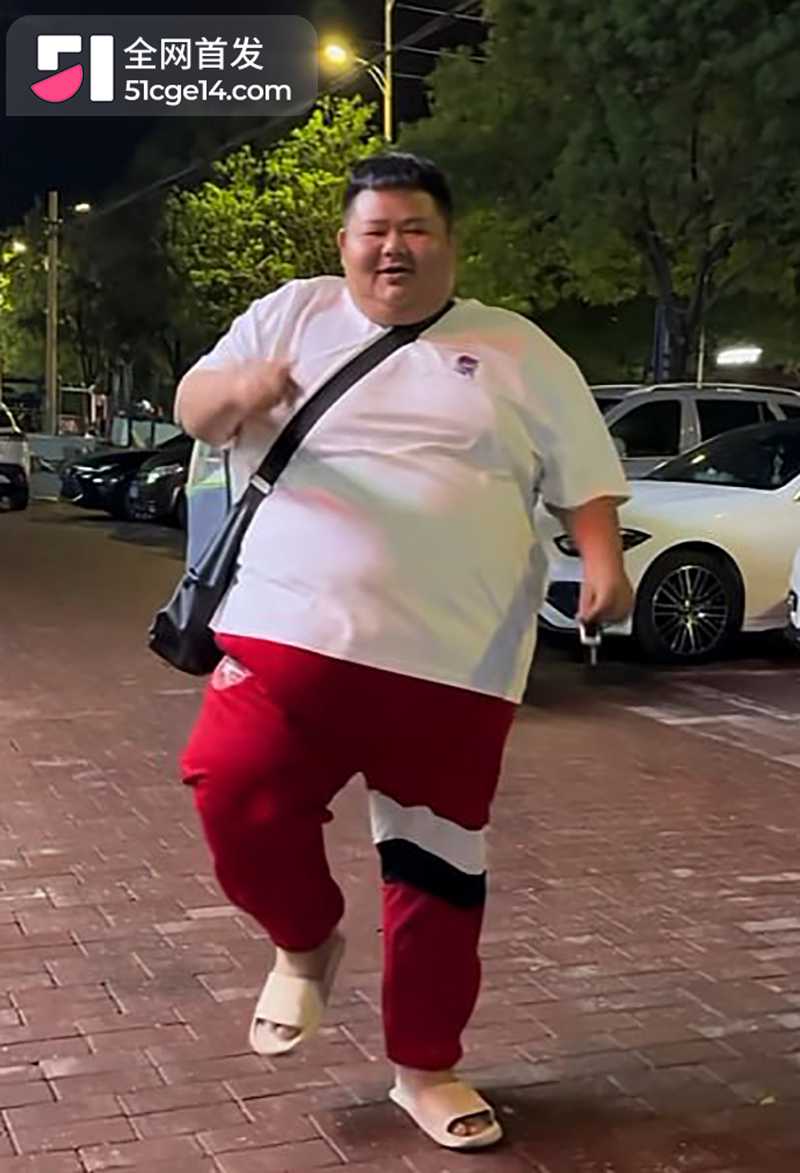 抖音大胃袋良子被爆像蚕蛹 3 拷贝