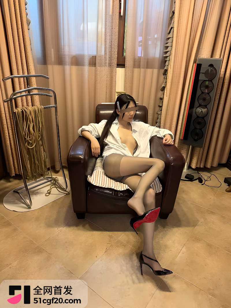 调教大神玩弄良家人妻 3