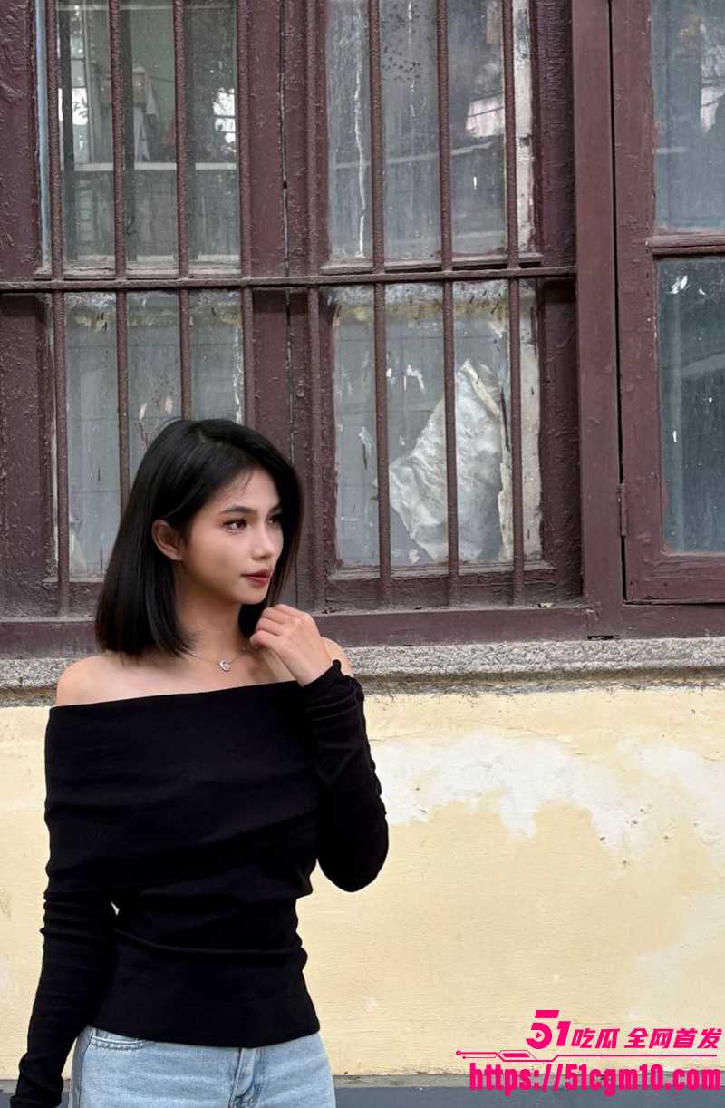 短发清纯少女 性爱视频遭男友报复泄露！ 1