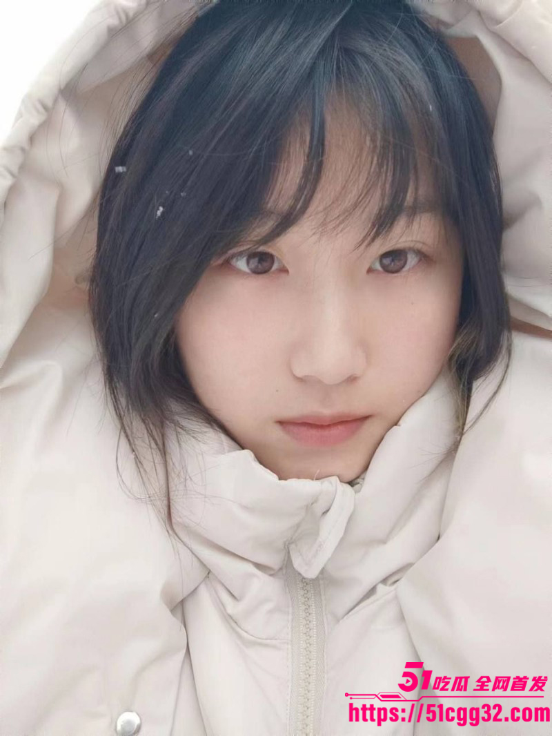 河南清纯嫩妹周丹丹出轨学弟被曝光01