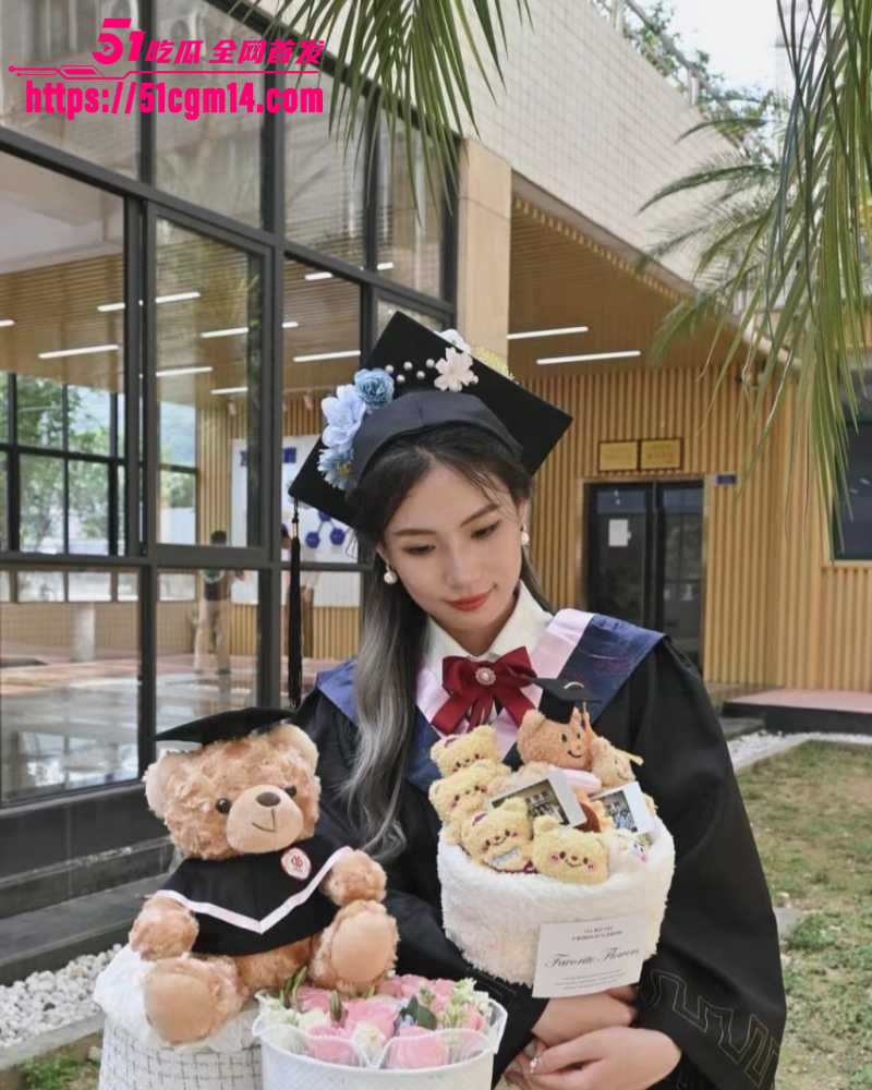 三亚拜金女 周书婷 与富豪酒店开房  3