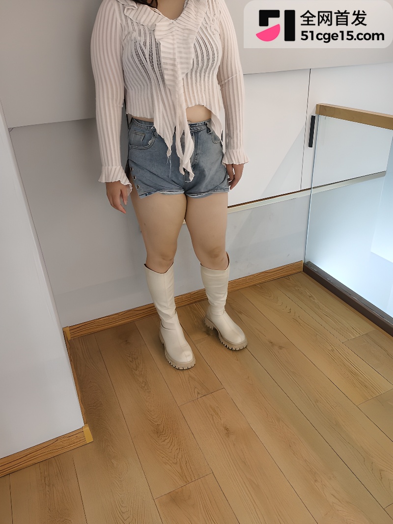 乱伦大神小雪妹内射姑姑泄愤1