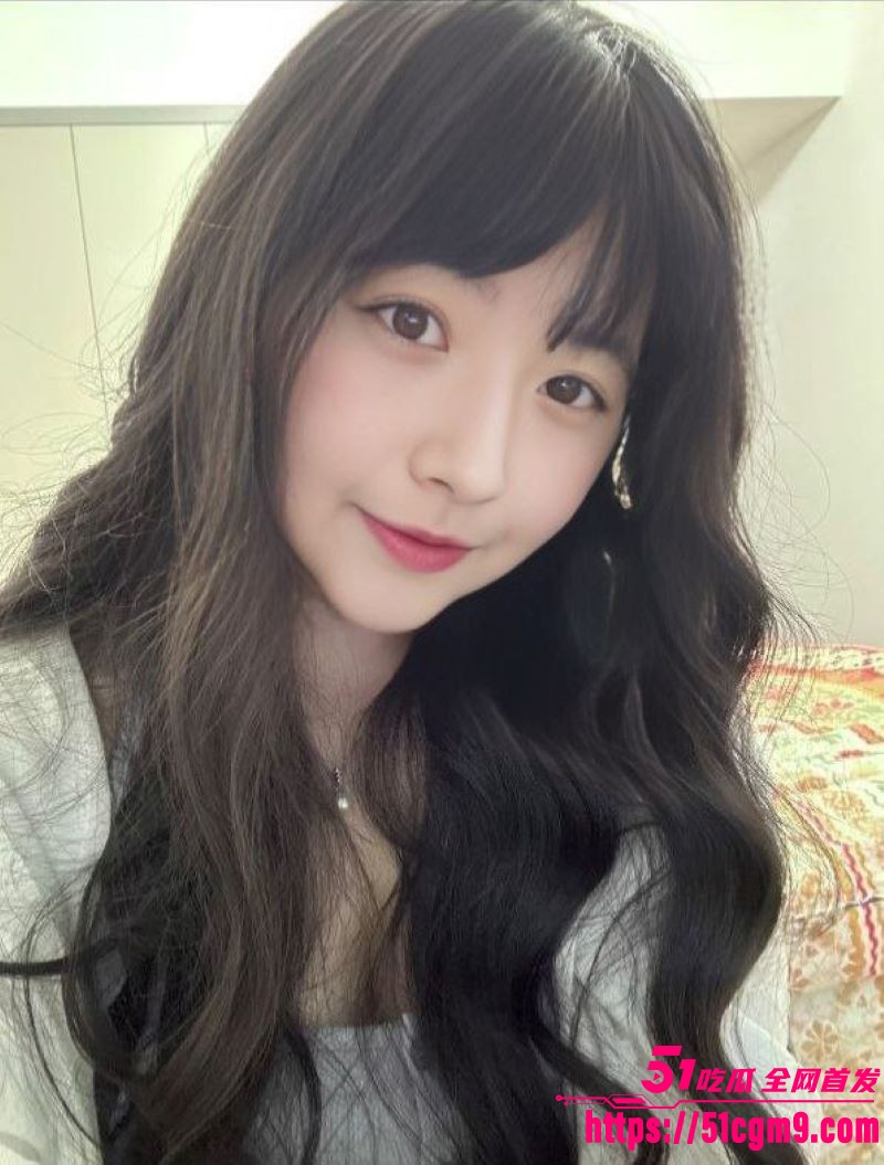 湖南大学生张雪婷裸贷视频泄漏 1