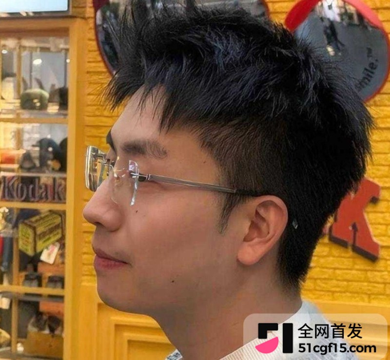 郑州中心医院医师单金涛被原配实名曝光 2