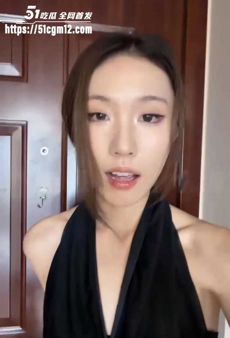 推特阿黑颜福利姬胆胆单篇新作禁忌的母子视频流出1拷贝