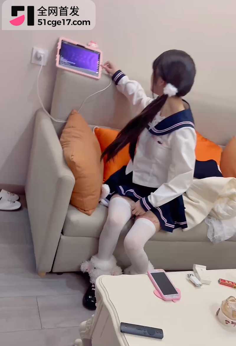 萝莉学院新作超高颜值白虎萝莉白丝JK啪啪2拷贝