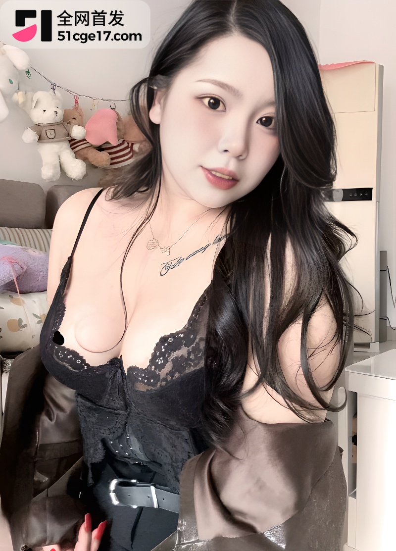 快手反差婊小肥刘的性爱视频2