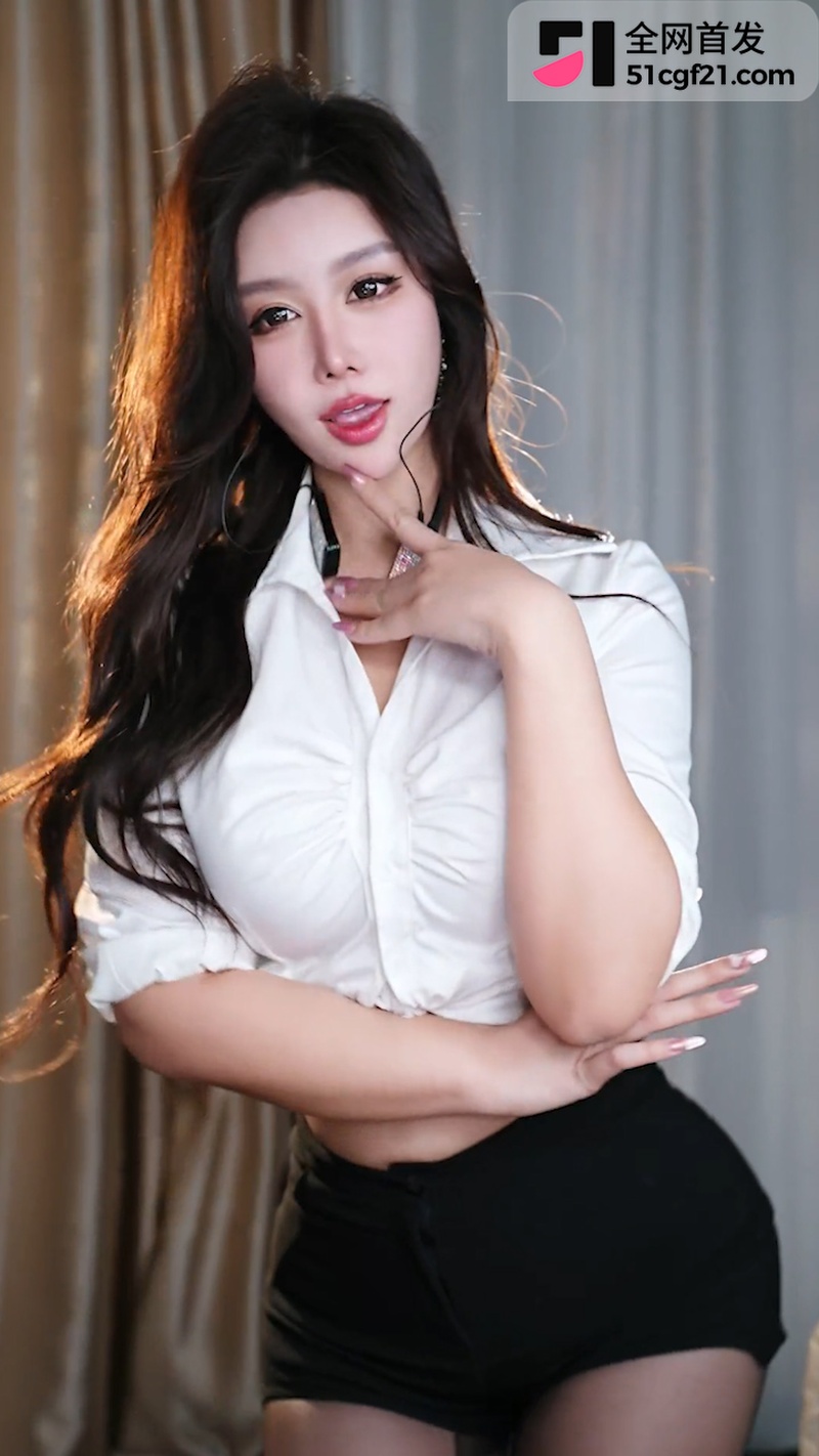 抖音网红女大 肉甜呐 2