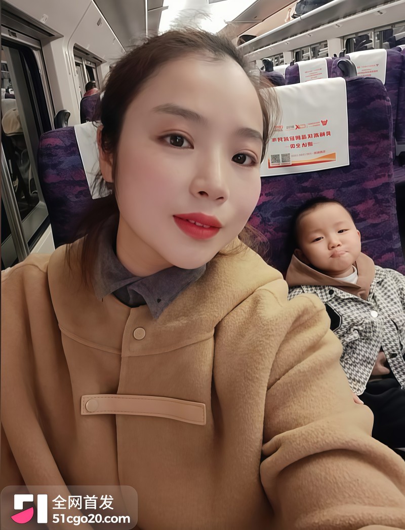 33岁炸串女摊主遭网暴跳河轻生  5