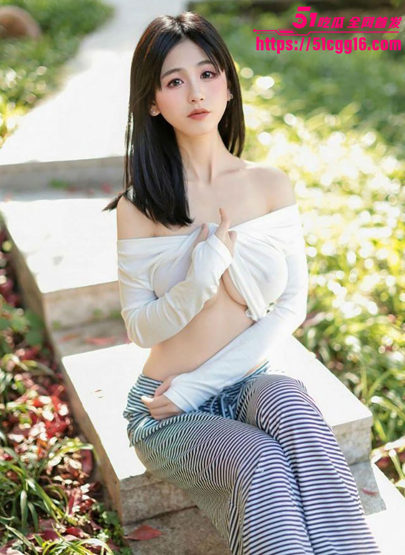 秀人网嫩模奶芙乔乔1
