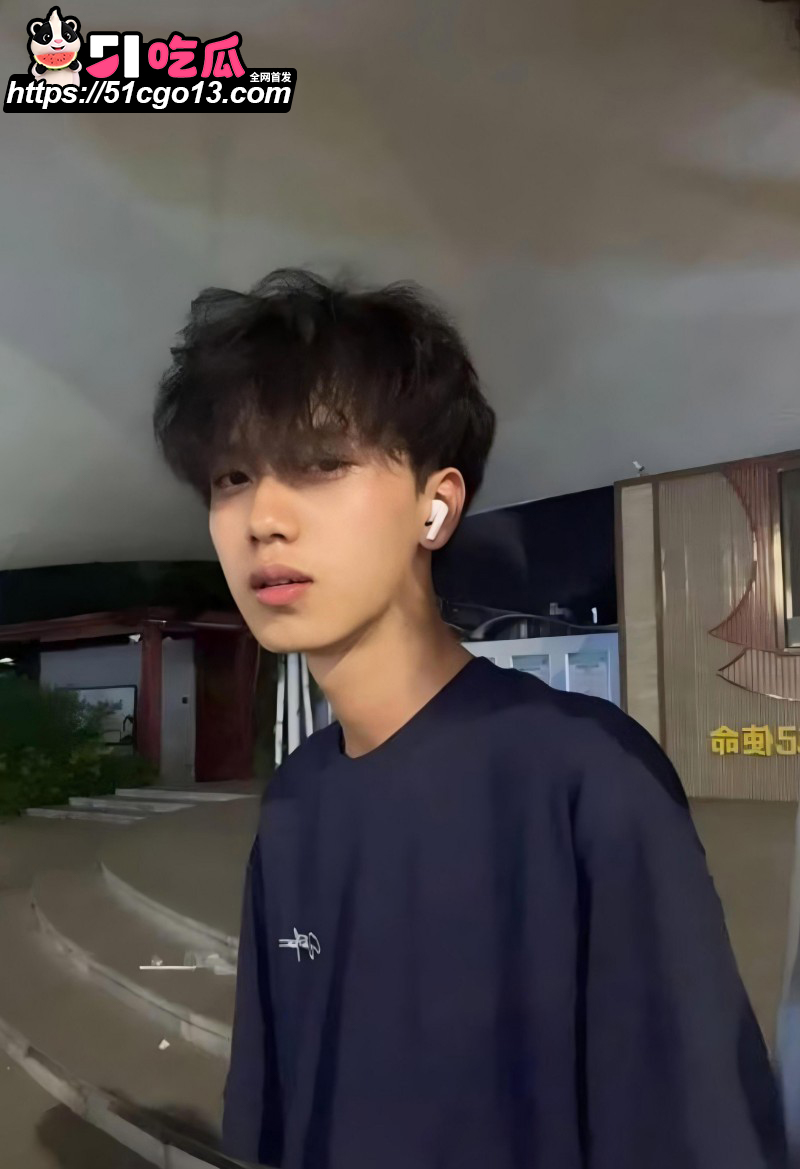 抖音男网红钟嘉森骗炮女网红小涵04