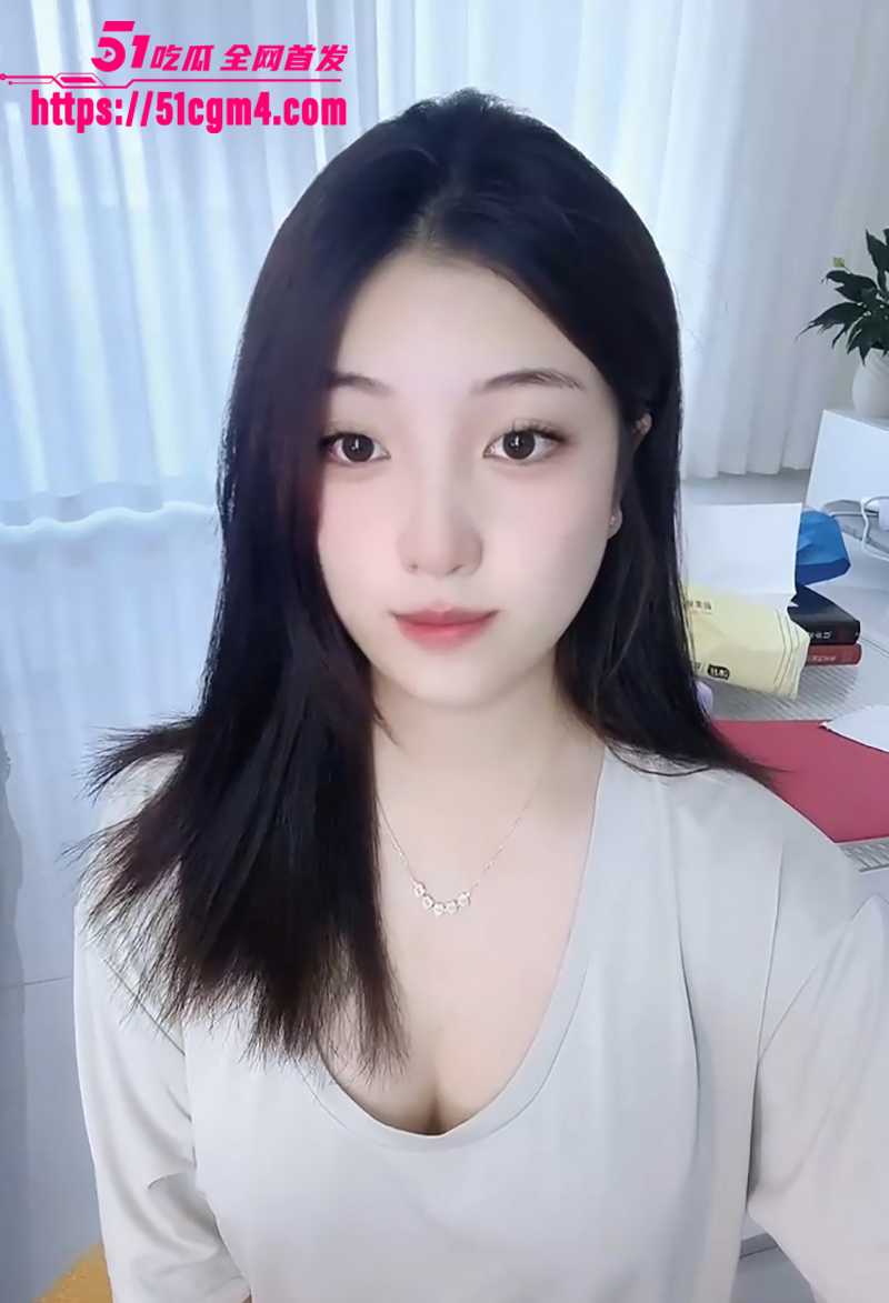 B站巨乳嫩妹奶油桃子提督反差漏点自慰福利视频全曝光1拷贝