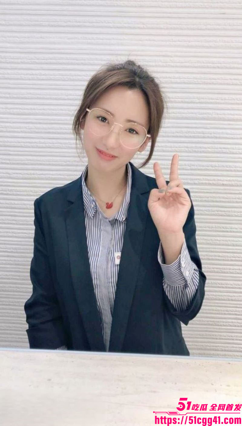 超美清纯G奶女神店员洗澡视频流出 2