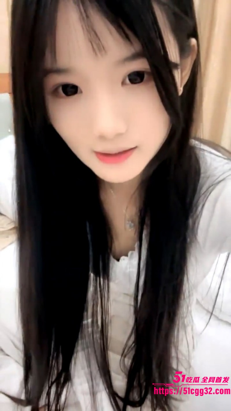 07年纯欲辣妹 水嫩宝宝 直播录屏流出 美乳粉穴遭粉丝玩弄爆操 无套打桩呻吟娇喘迷人至极   2watermarked