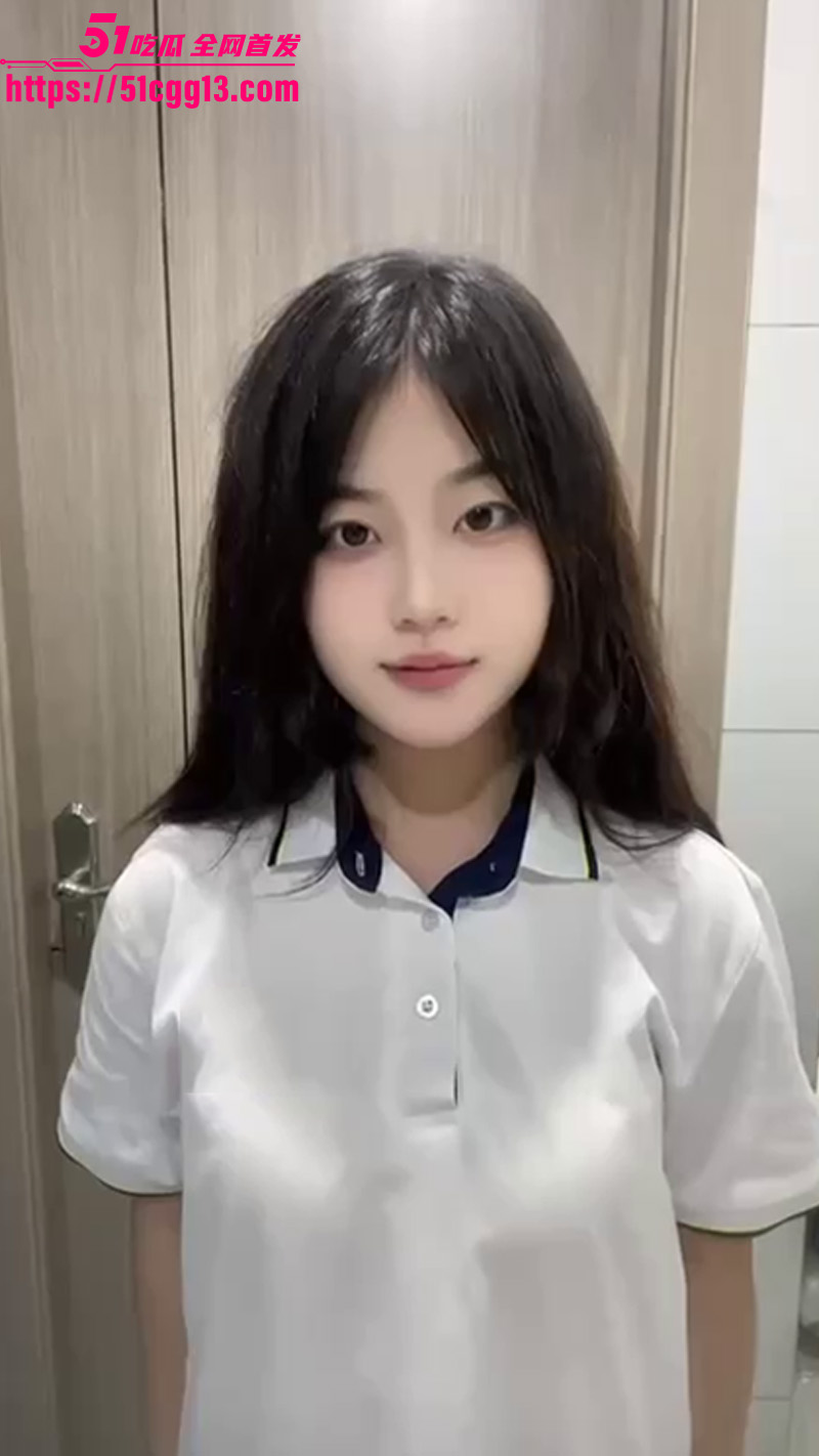 高颜值大学生红敏1