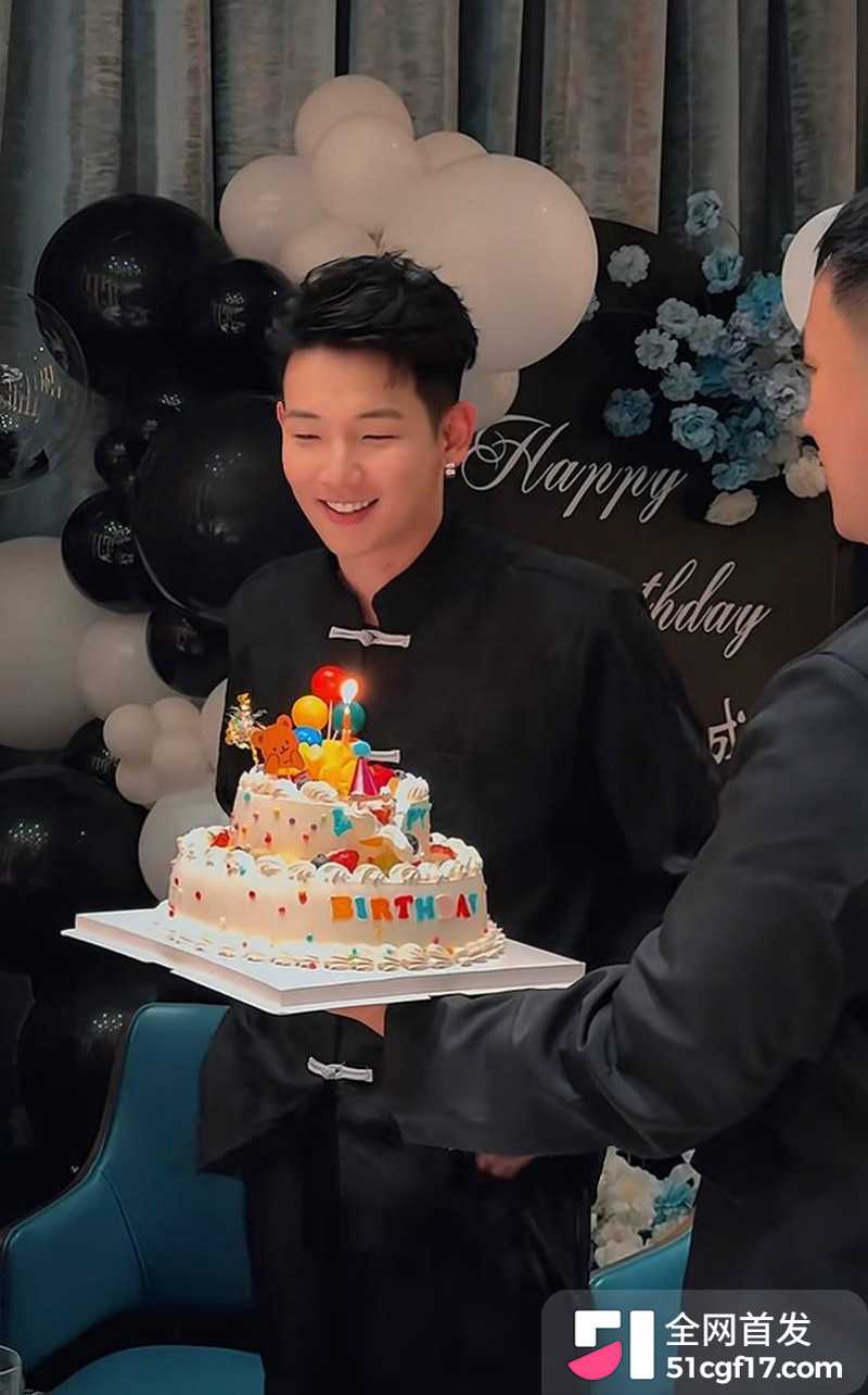 抖音千万网红 梅尼耶 新婚蜜月期撩妹操粉3
