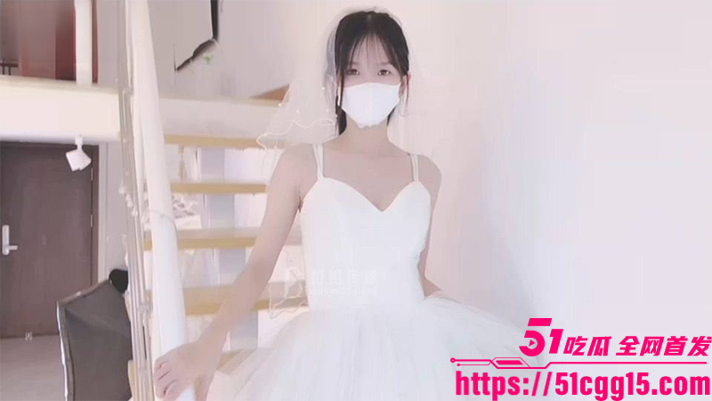 萝莉网黄粉色情人最新私拍01