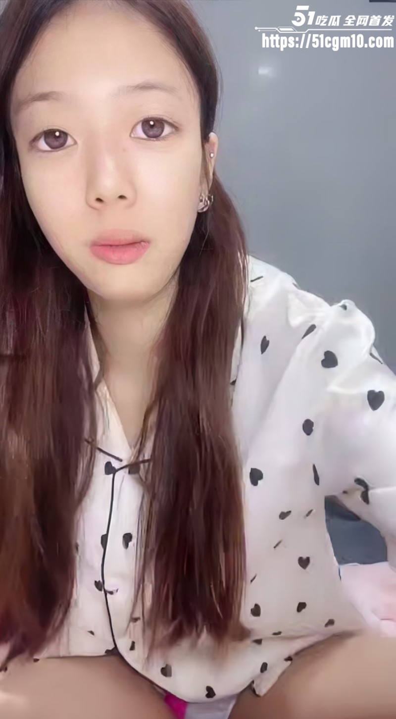 校花女神 清纯安静 性爱录屏 7
