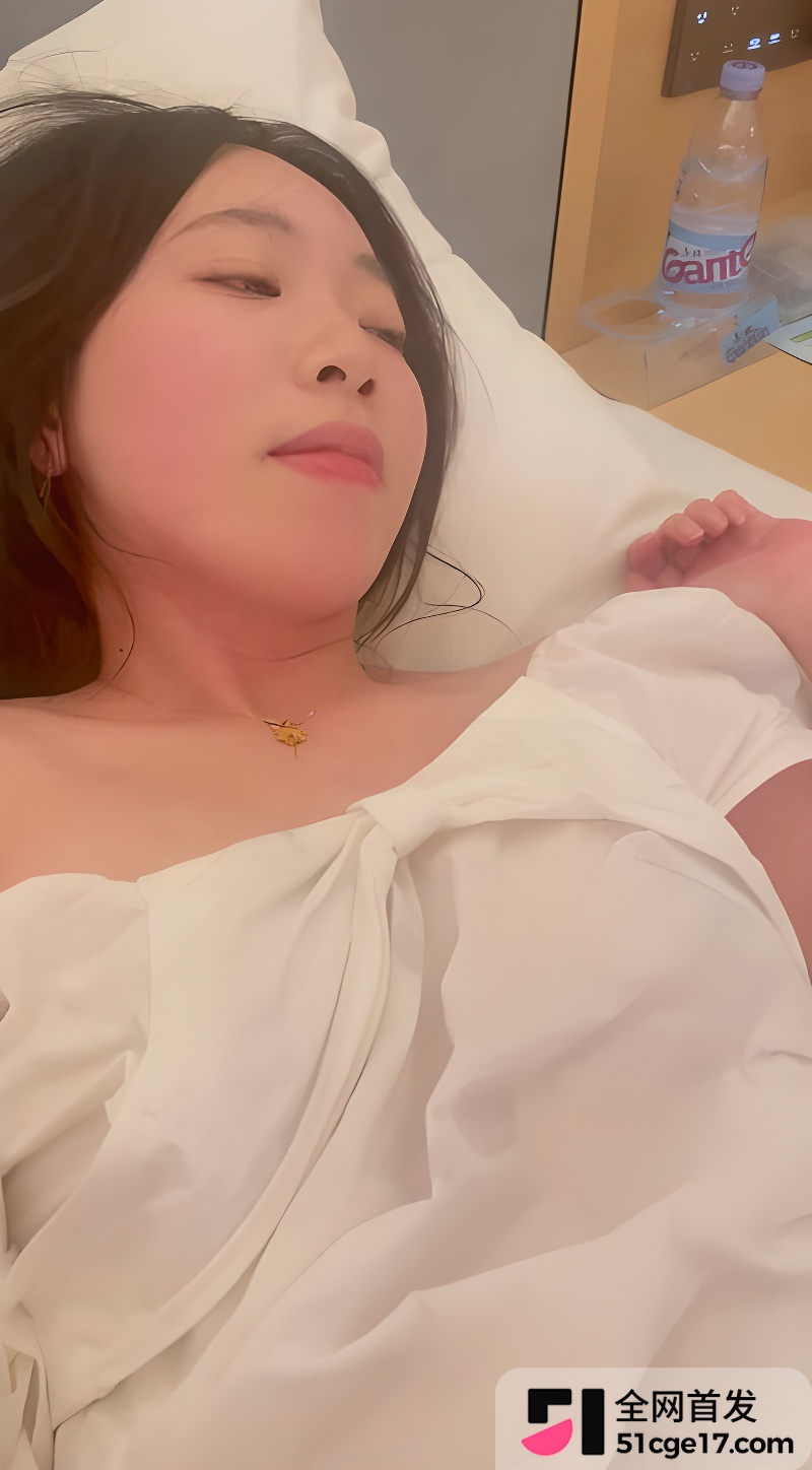 江苏苏州 张晨曦 被金主包养曝光 6