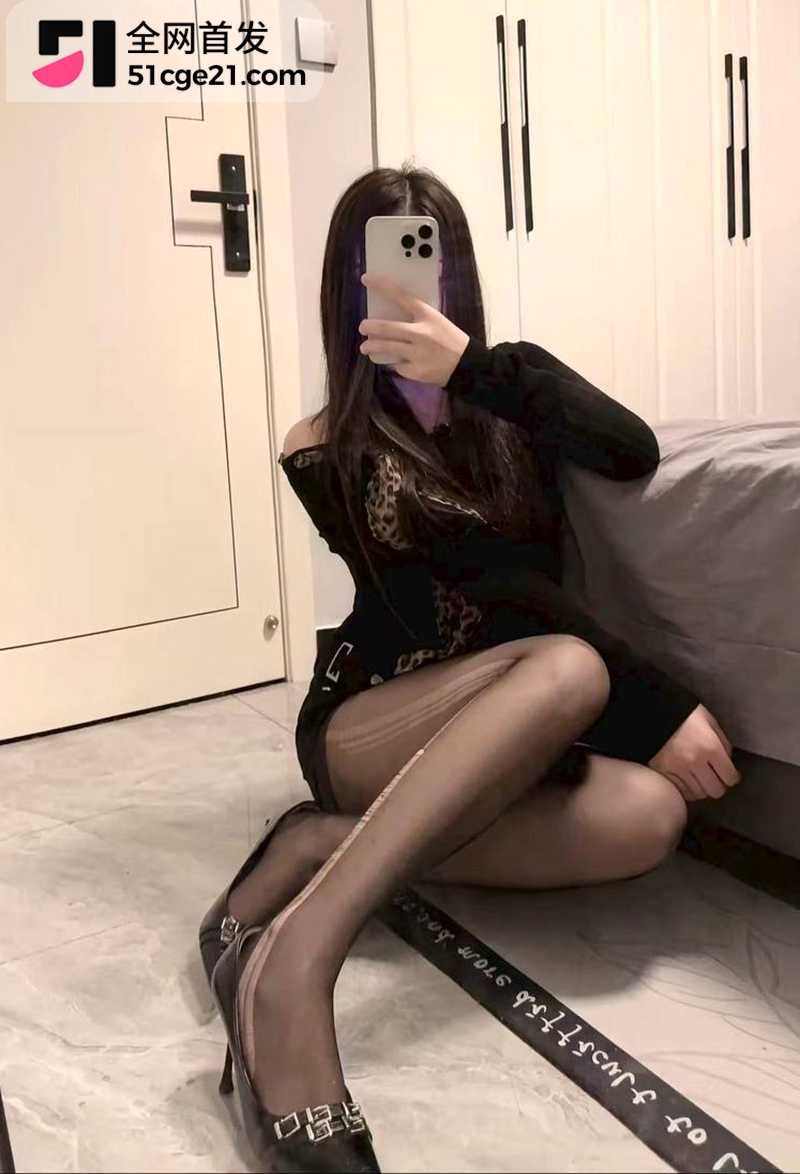 河南郑州极品美女自拍流出 7 拷贝