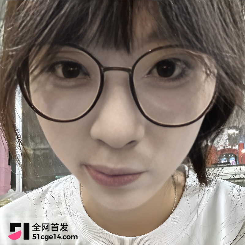 青岛民谣女歌手 立方圆 性爱视频 5