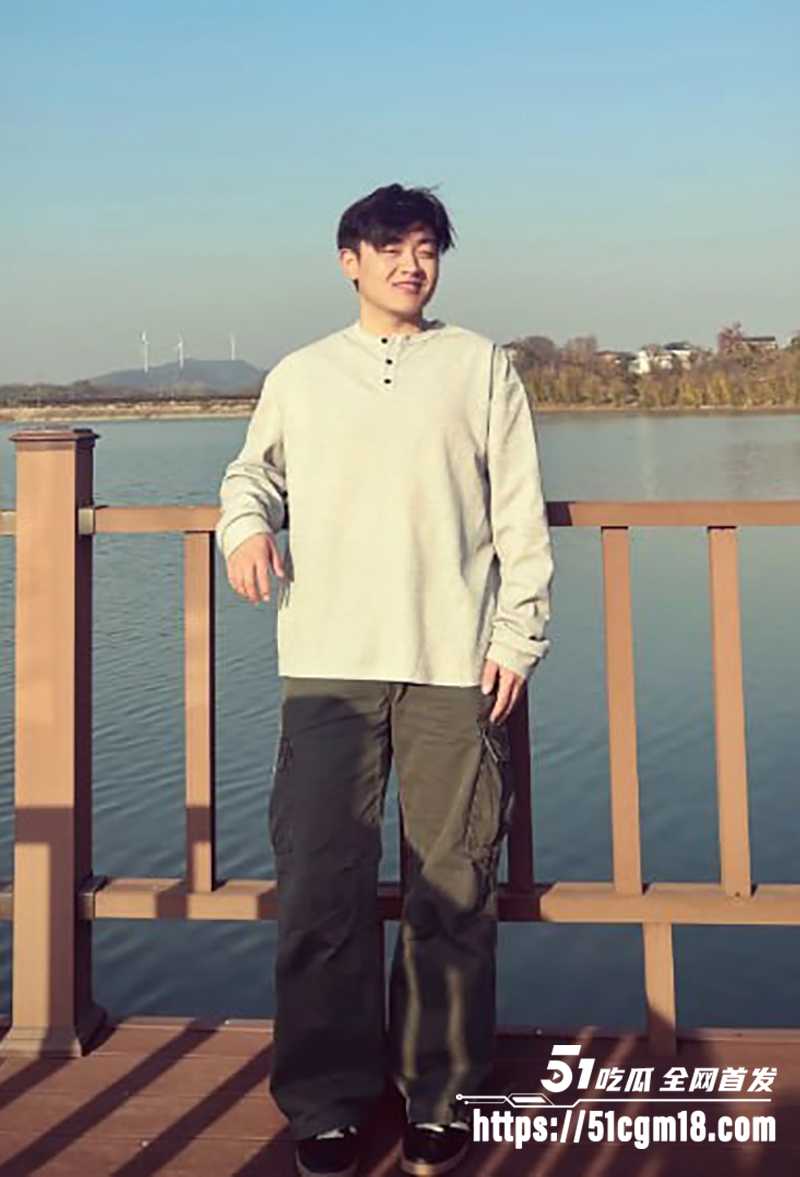 齐齐哈尔在读女大学生偷情细节被曝光2拷贝